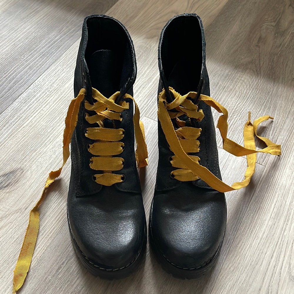 Barney’s Boot